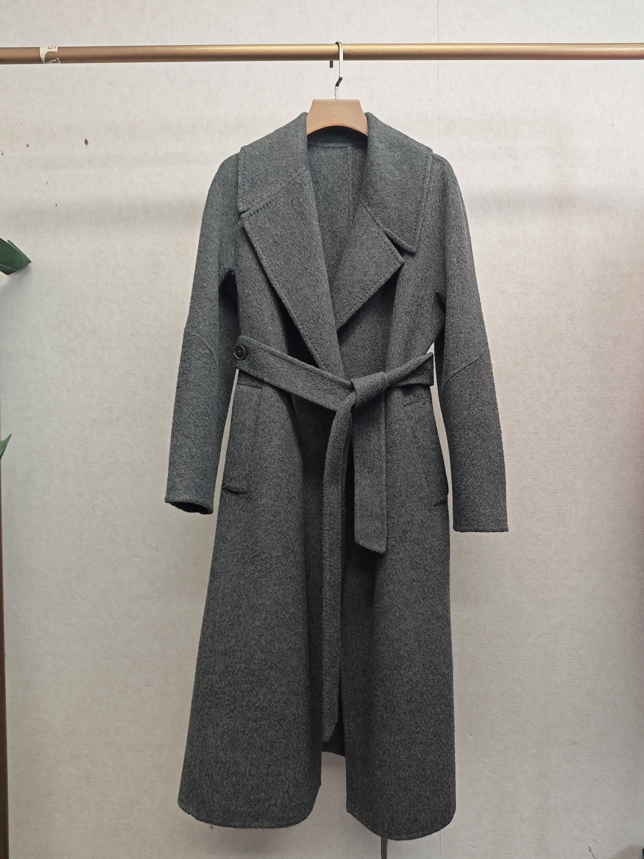 大牌专柜＆冬款上新福利 绵羊毛桑蚕丝骆驼绒浴袍款长呢大衣12745