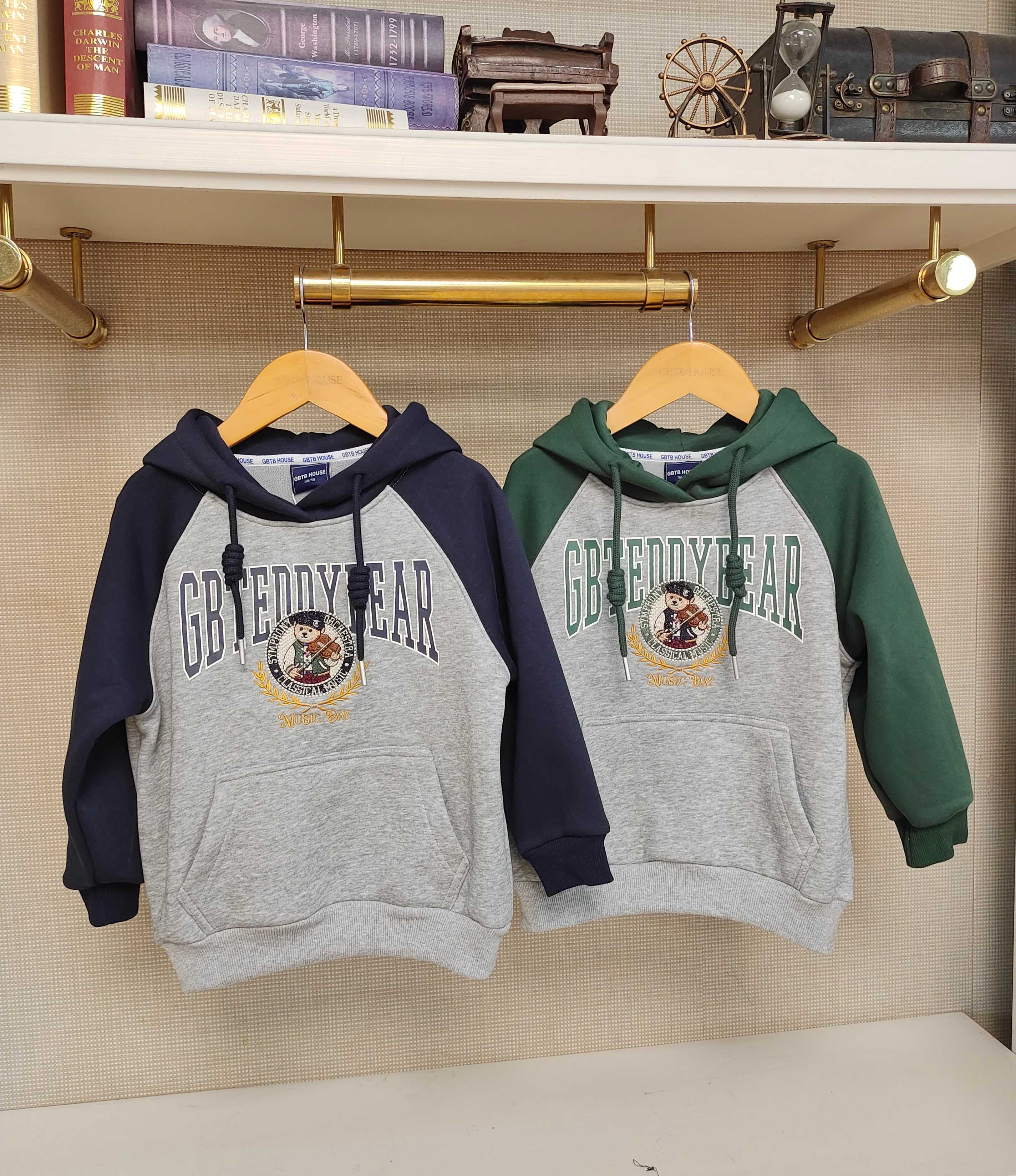 英国泰迪熊＆专柜童装 新疆长绒棉 加绒加厚小熊刺绣连帽卫衣WH03