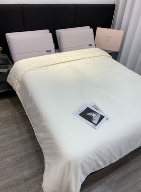 水X超值福利:100桑蚕丝 100S天丝棉金丝提花蚕丝被两条可做子母被