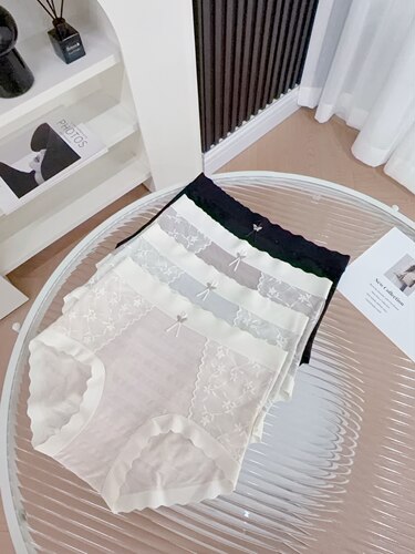 福利款#31862 四条装 超舒适中高腰内裤组合