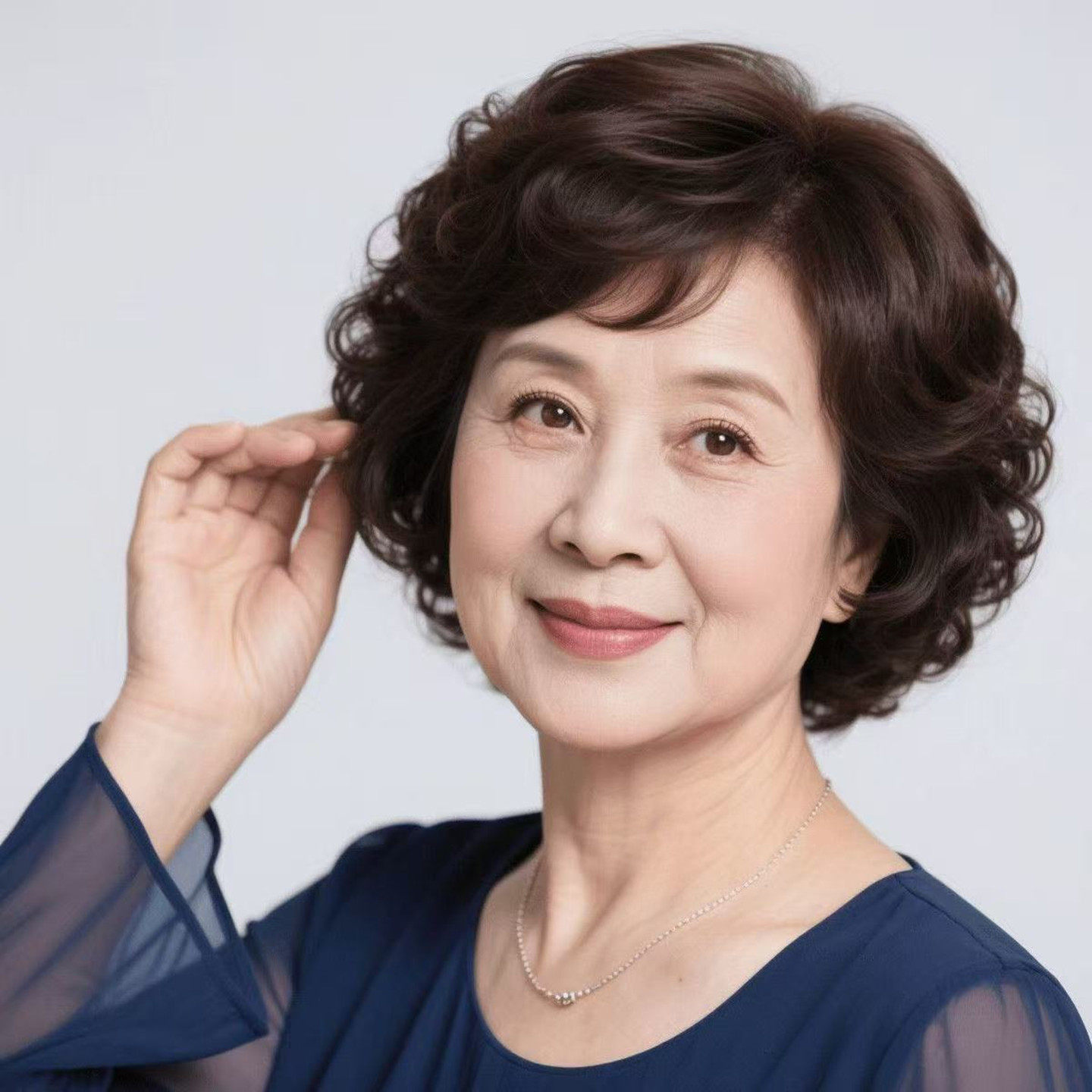 假发女全头套真人发丝女士时尚妈妈款韩式纹理烫短卷发自然假发套