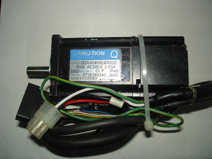 Q2AA04006DXS2C YG200马达90K63-001305 R轴电机90K65-001144