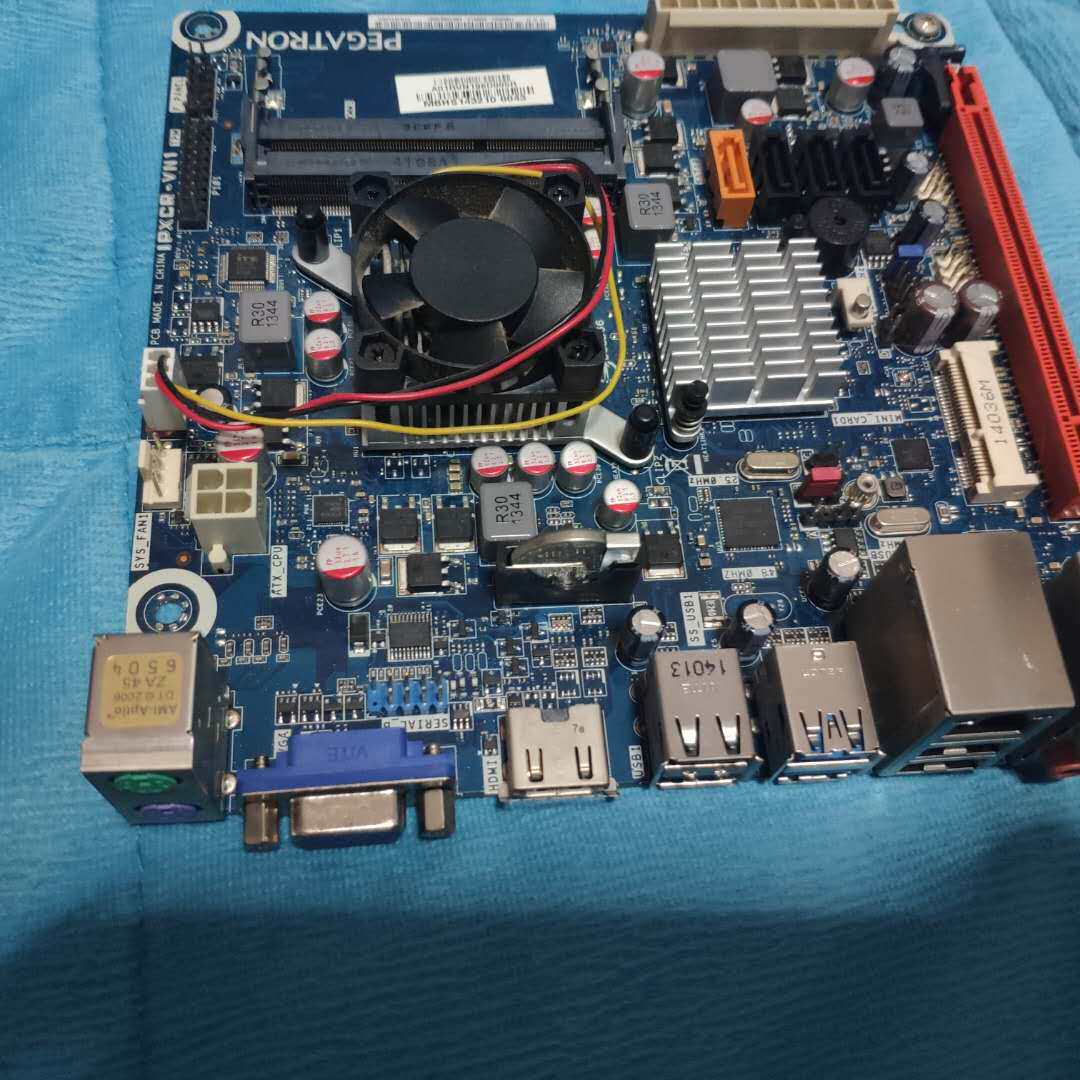 NAS群晖4个硬盘itx主板ipxcr-vn1/1037U/BTY-X1/THTF/J1800/J1900