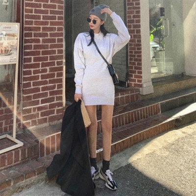 圆领长袖简约高腰短裙卫衣连衣裙