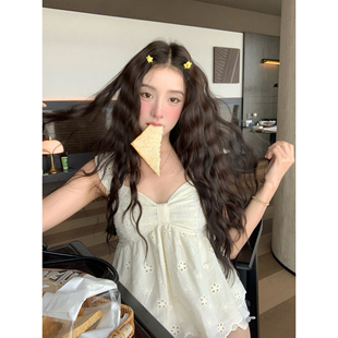馨帮帮 镂空花朵吊带衬衫女夏休闲百搭甜美减龄蕾丝边方领娃娃衫
