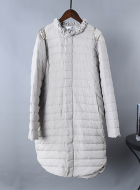 品牌折扣剪标正品简约圆领羽绒服