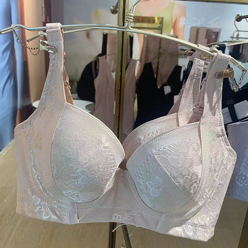 爱慕调整型侧收副乳文胸