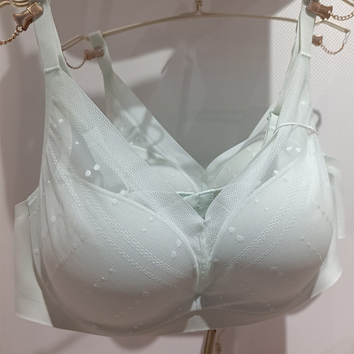 中厚模杯无钢圈蕾丝文胸爱慕隐孔
