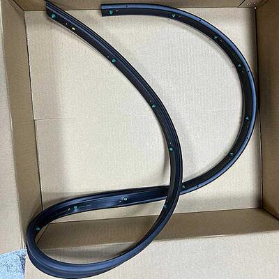 XT4XT5XT6适用车身下裙胶条