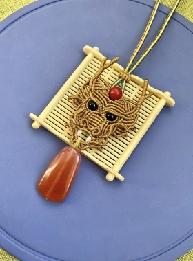 手编龙年本命年龙头项链坠天然南红玛瑙牌项链送礼佳品