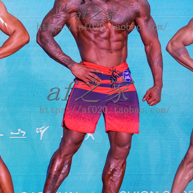 男健体比赛沙滩裤运动 速干夏季冲浪短裤红色 宽松五分裤齐膝中裤