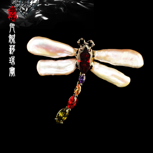 凡妮莎清新素雅蜻蜓胸针韩国进口天然巴洛克水晶胸花防走光女 I17