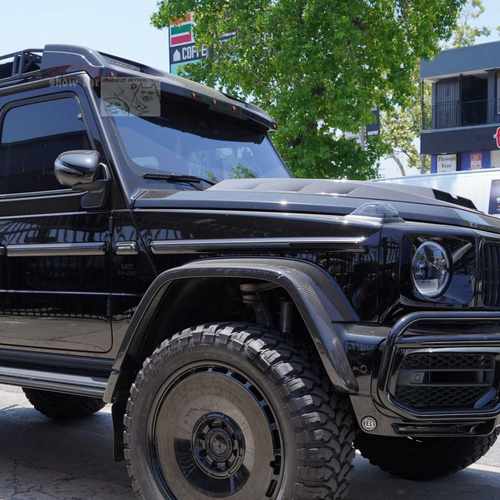 改装美规4x4平方大G带灯尾翼顶灯