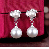 s925纯银珍珠耳钉2025年爆款 热卖 气质耳坠高级感轻奢百搭简约耳饰