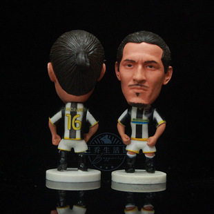 球迷生日礼物 意甲足球球星公仔人偶玩偶尤文 卡莫拉内西 意大利