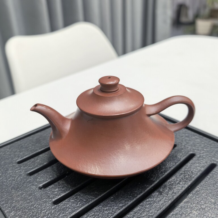 正宗宜兴紫砂壶 原矿底槽清云炉壶纯手工功夫茶具190cc光版素面