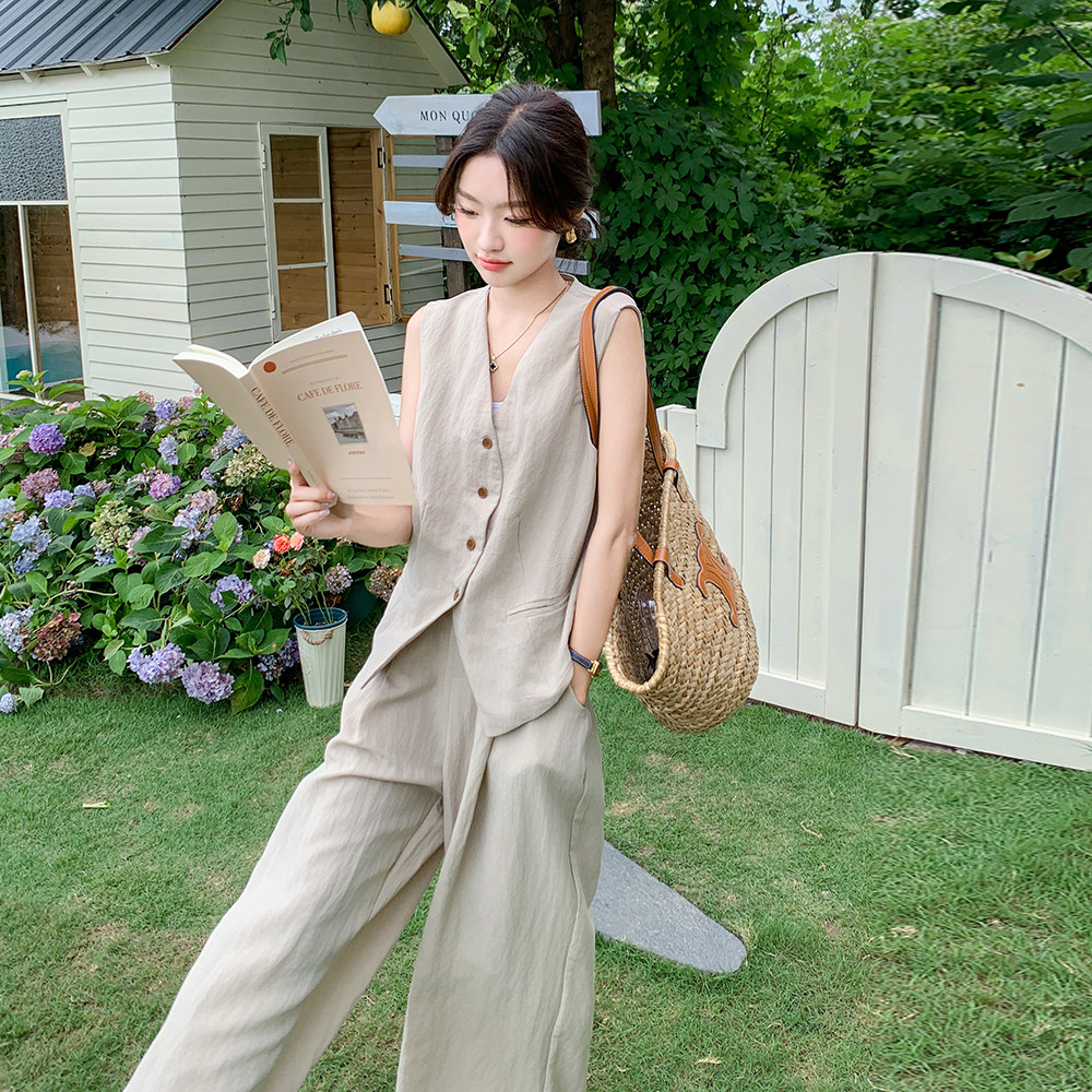 新品主推老钱风马甲+阔腿裤两件套2C075626-P165-K228,女装套装/套裙,2C075