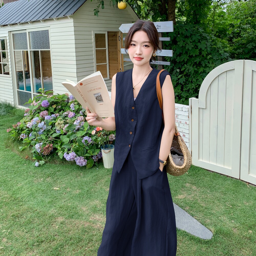 新品主推老钱风马甲+阔腿裤两件套2C075626-P165-K228,女装套装/套裙,2C075