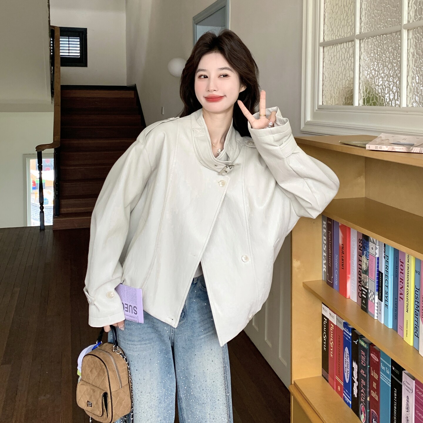[大货】米白色皮衣外套2C075-26035-P175-K288,女装皮衣,2C075