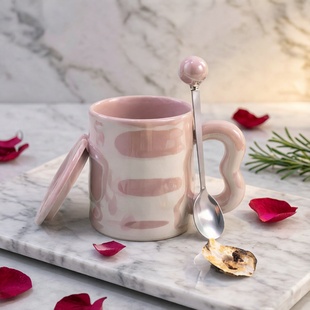 简约釉下彩粉色陶瓷大水杯高颜值带盖勺下午茶杯咖啡杯马克杯礼盒
