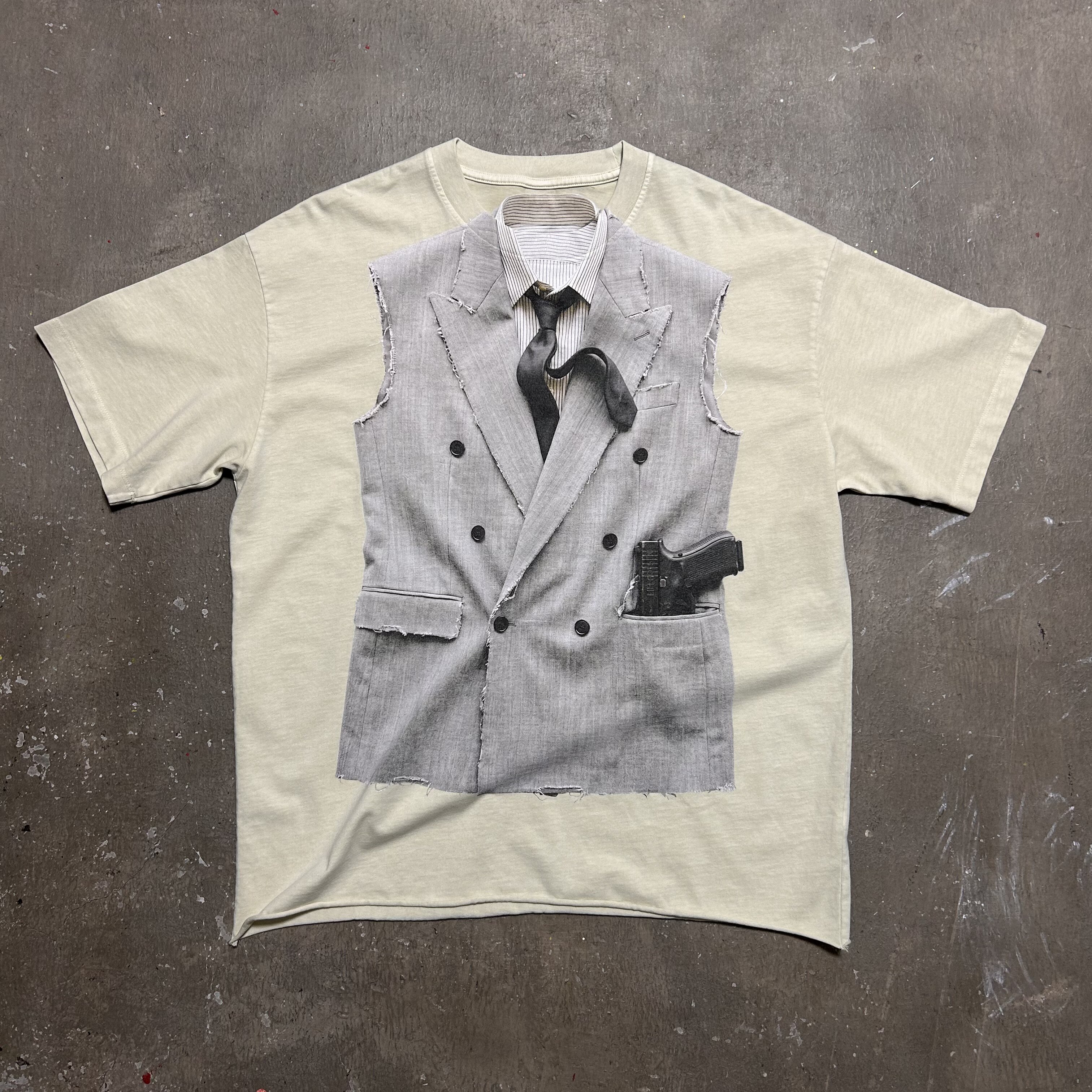 LIFEGOESON 26$$ SuitThug 数码印花散边洗水短袖T恤TEE