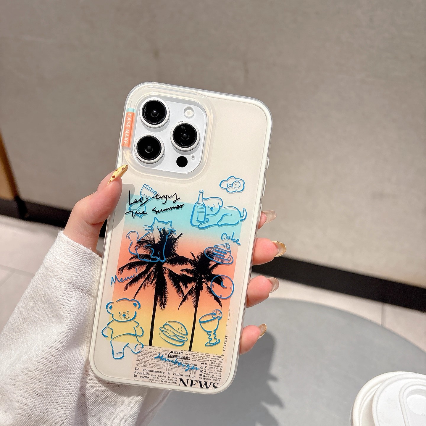 宁宁 创意落日椰树涂鸦小熊狗狗二合一女iPhone16Pro Mobile Case