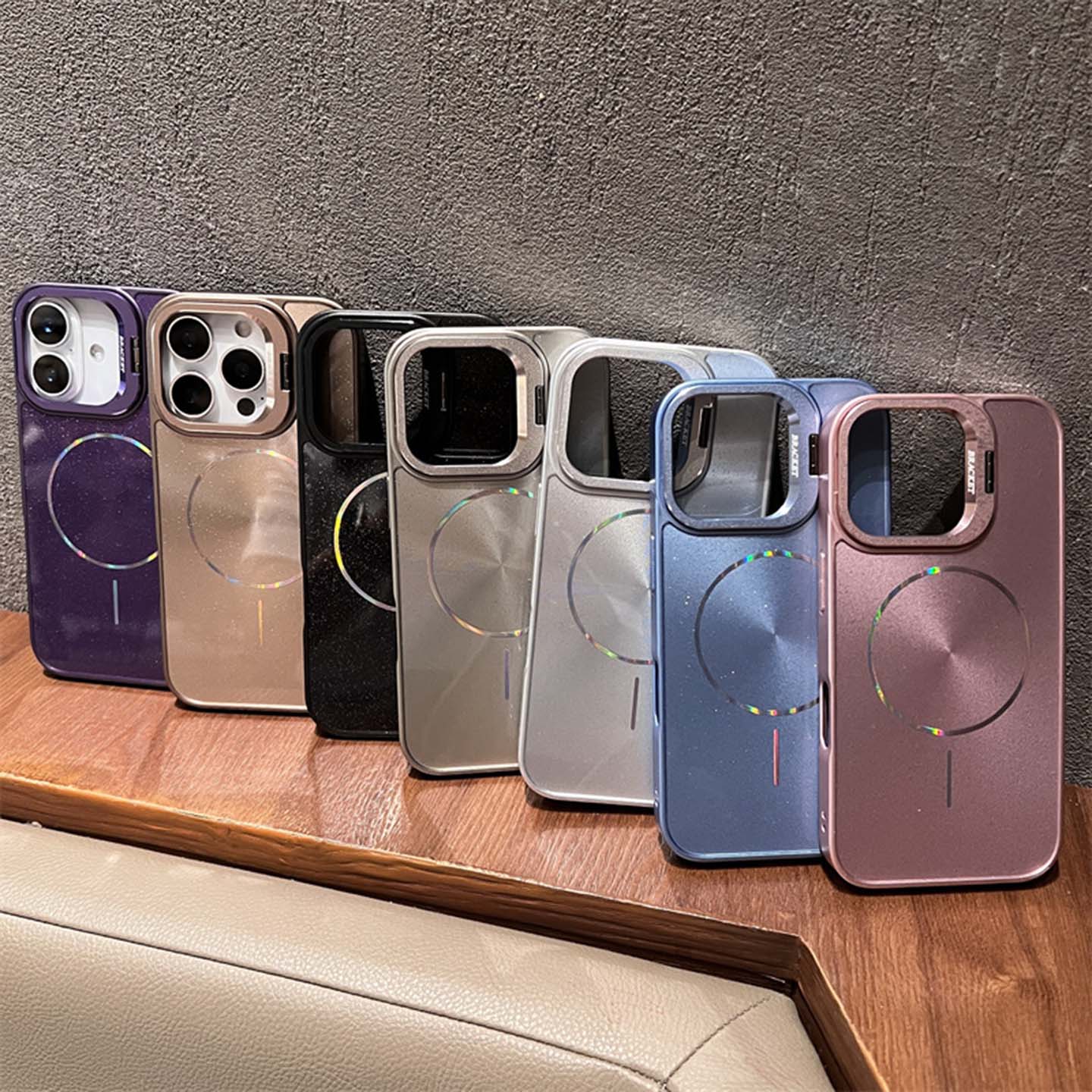 宁宁 高级感闪粉五金镜头支架磁吸硬壳男女iPhone16ProMobileCase