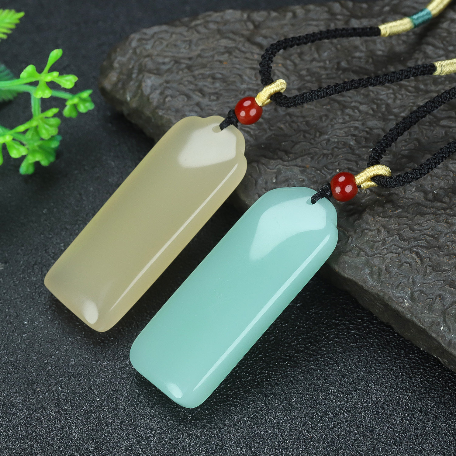 和田玉晴水无事牌吊坠新疆玉且末蓝平安牌玉坠玉佩玉牌挂件男女款