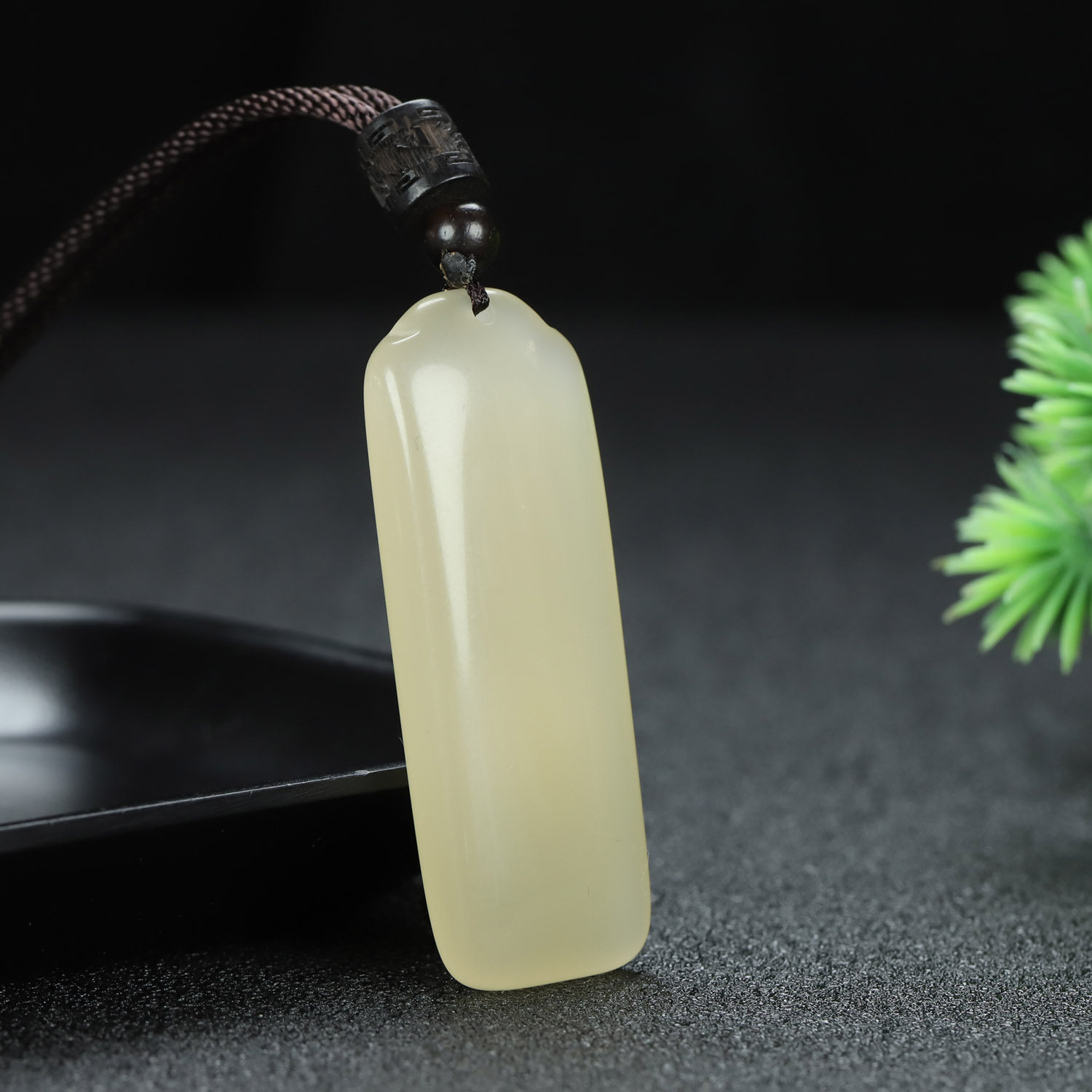 新疆和田玉青白玉面包牌玉坠玉石藕粉平安牌吊坠无事牌玉佩挂件