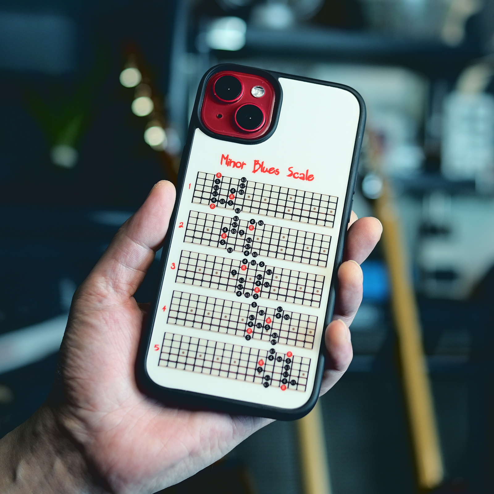 Apple/苹果16tpu全包摇滚手机壳