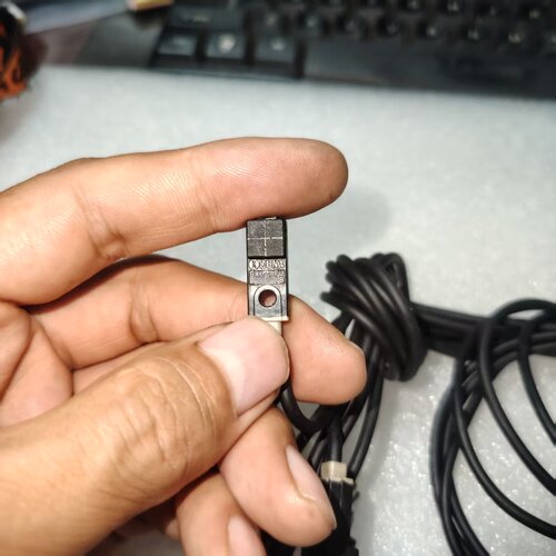 原装神视接近开关GXL-8FUB  GXL-8FUIB  GXL-8FB GXL-8FU1B包好