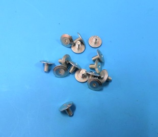 CL8MM飞达侧板盖螺丝KW1 000料带盖螺丝 M111T