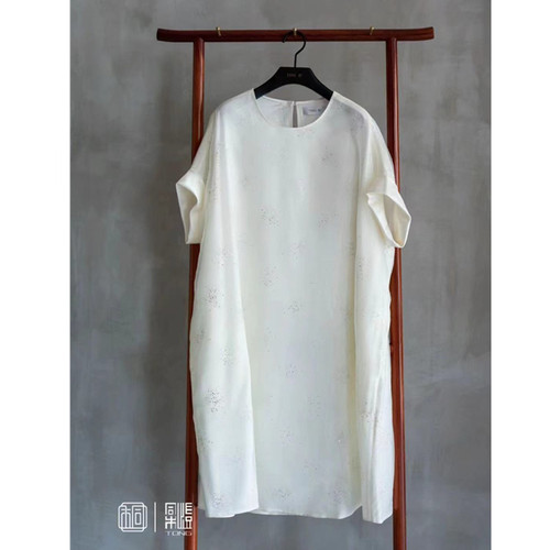 视频958香云纱真丝小圆领短袖连衣裙做衣服装裁剪图板连身纸样