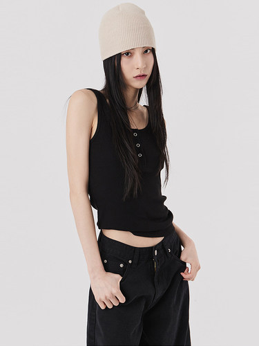 韩代Raucohouse纯色纽扣背心