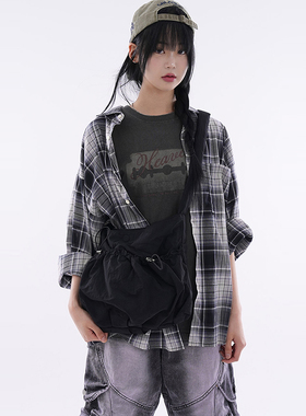 韩代Raucohouse Double string pocket shoulder cross bag单肩包