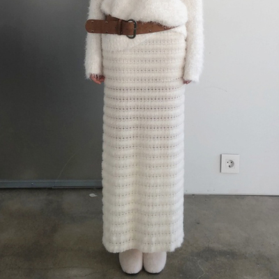 adeliofluffysnowknitskirt