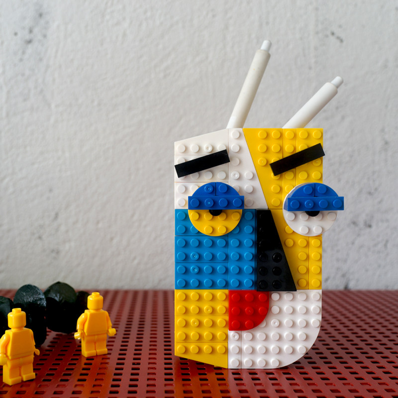 抽象毕加索风格兼容乐高积木笔筒设计师现代北欧桌面摆件diy花瓶