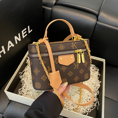 高级感2025老花盒子包女手提小包