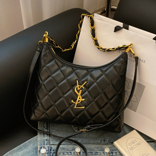 大容量包包女2026新款通勤百搭腋下托特包高级感轻奢小众斜挎女包