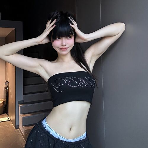 Ruby烫钻抹胸短款松紧带修身显瘦辣妹短上衣