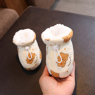 秋冬婴儿棉鞋透气纱布软底防掉卡通宝宝保暖男女脚套0-1岁学步鞋