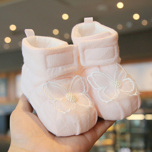 春秋婴儿女鞋子夹棉梦幻蝴蝶卡通精致公主棉布学步鞋软底防掉防滑