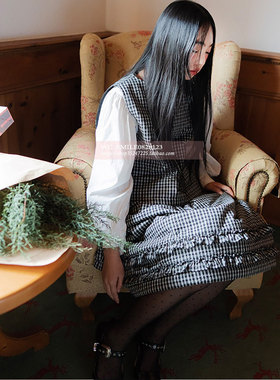 【EUNOIA】25秋冬  韩国代购  黑白色系带刚开无袖衬衫  VOVOSHOP