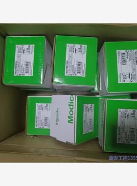 议价商品施耐德PLC可编程模块TM221CE40T全新原装，工程剩余 0513