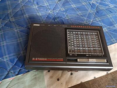 德生R.9700DX收音机，功能完好，议价商品