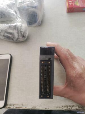 三菱PLC控制器模块，QX41Y41P，现货一台，仓库库存，议价商品