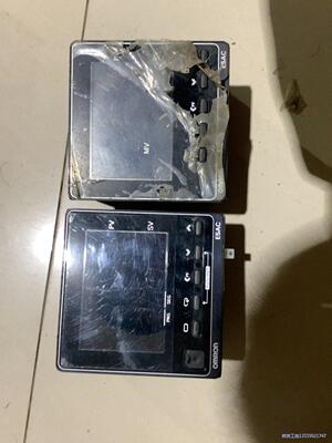 欧姆龙温控器E5AC-CX3ASM-800一个200元，E5议价商品