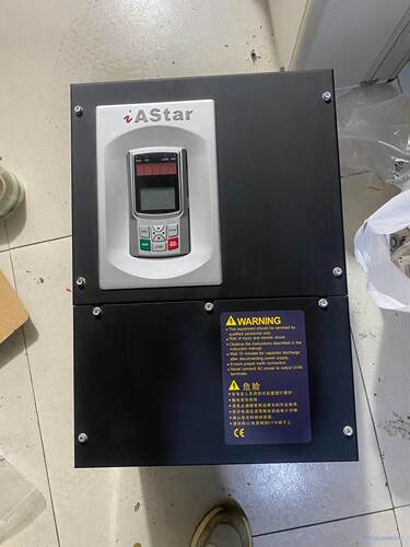 新时达变频器AS180-4T0045，成色如图，实物，需要私议价商品
