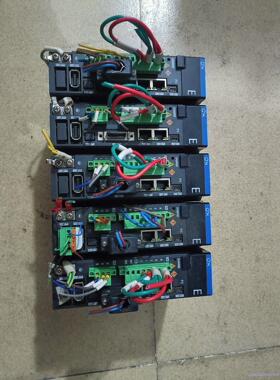 众为兴伺服驱动器QXEP04NE，九成新，功能正常，有五台，议价商品