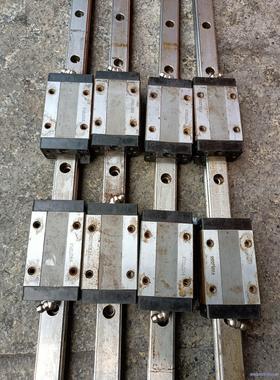 THK导轨4条，每条2个滑块，型号SHS20，杆长78cm，议价商品